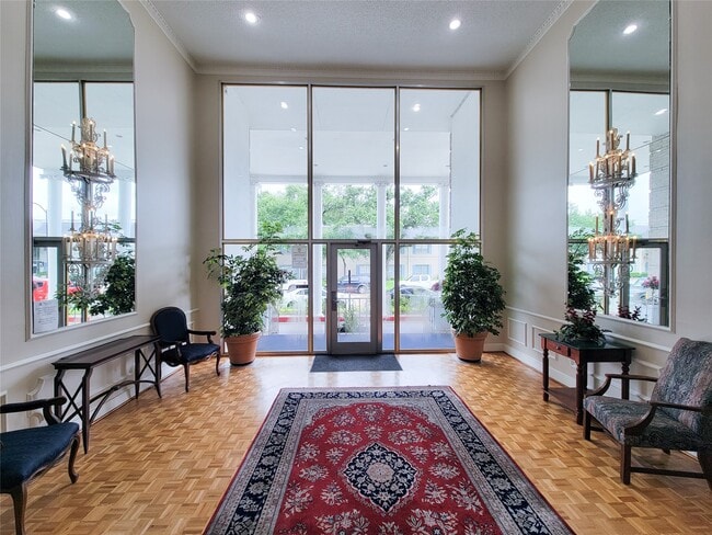 Photo - 2601 Bellefontaine Unit A104