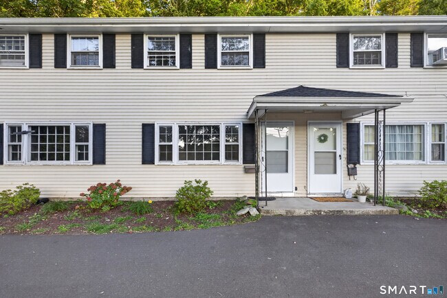 11 Maple Ave