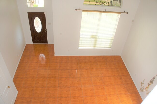 Formal Living & Dining - 5218 Fairtide Dr