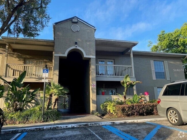 Building Photo - 395 Wymore Rd Unit 200 Rental