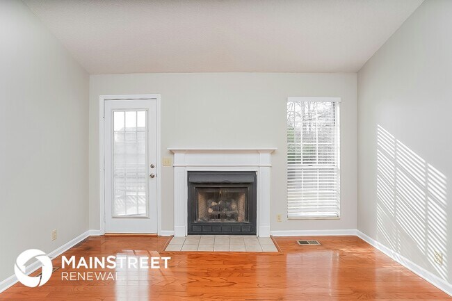 Photo - 1709 Hunters Branch Rd