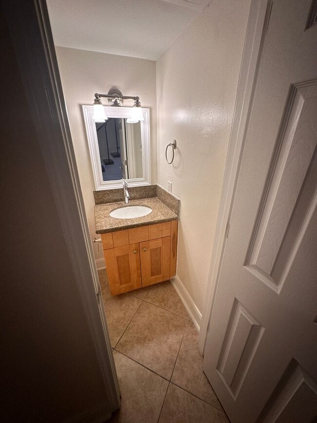 Photo - 3008 5th St Unit 20