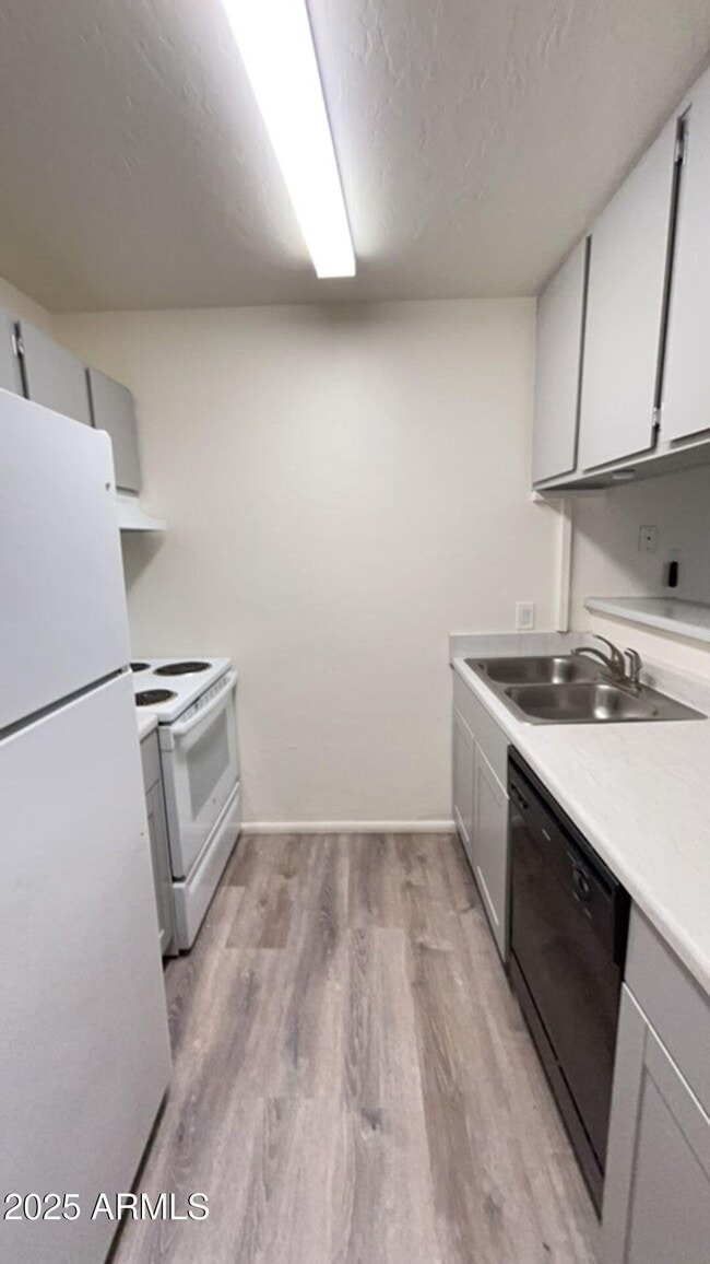 Photo - 610 S Granite St Apartment Unit 12