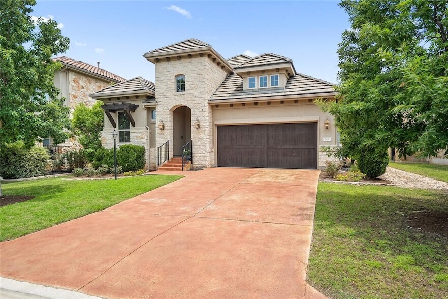 209 Maxwell Way
