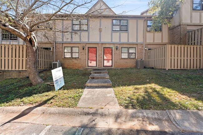 Photo - 1150 Rankin St Townhome