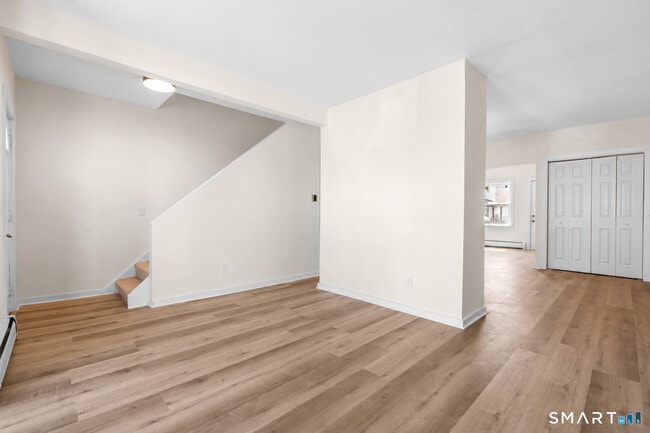 Photo - 704 Maple St Unit 704