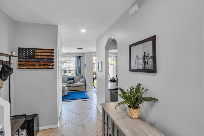 Photo - 4947 Grinnell St