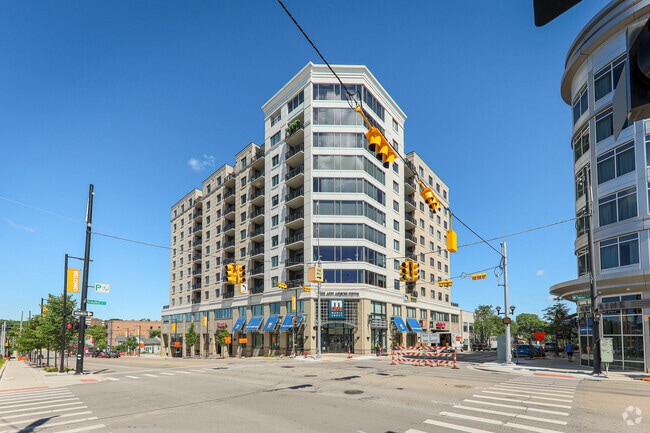 Building Photo - 111 N Ashley St Unit 510 Rental