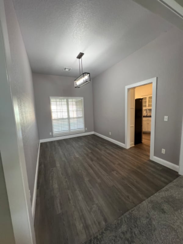 Photo - 17604 Wain Bridge Ave