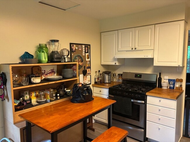 Photo - 3 Bedroom, 1 Bath Ranch- Available August 2026!