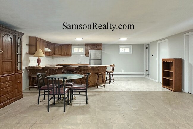 Photo - 72 Hillside Ave Unidad Lower