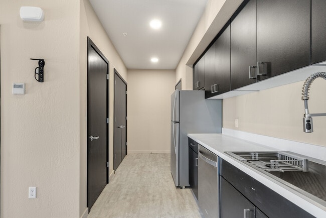 Photo - Genesis Apartments