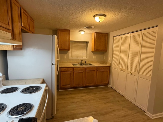 Photo - 808 N Main St Unidad Apt. 3