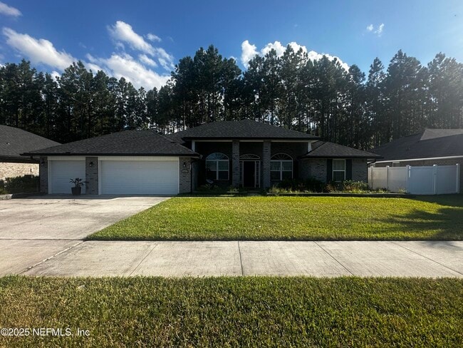 Building Photo - 12678 Weeping Branch Cir