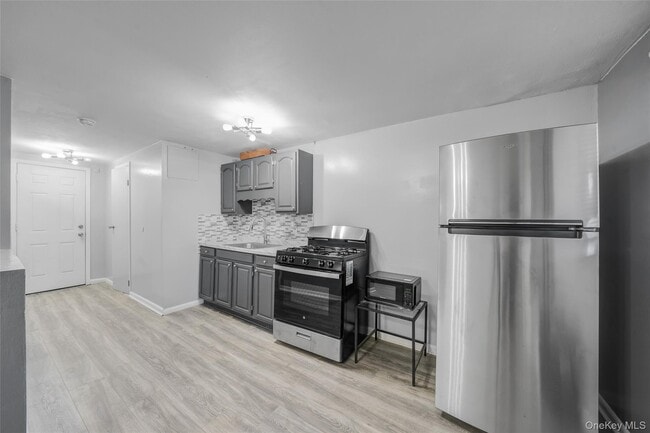 1318 E 58th St Unit 1
