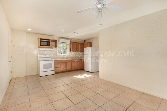 Photo - 1626 W Taylor St Unit 2