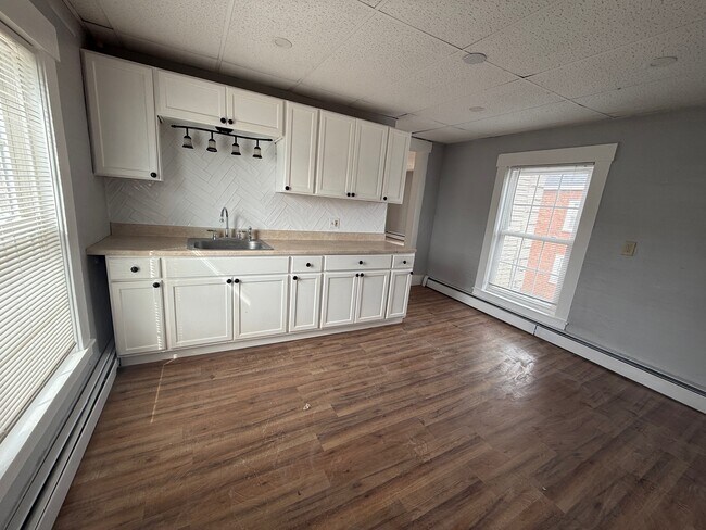 Photo - 181 Main St Unit 2