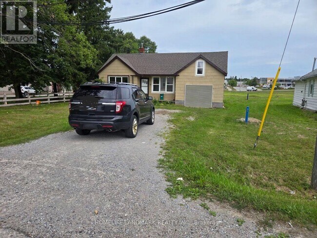 Photo - 16 Elm Grove Ave