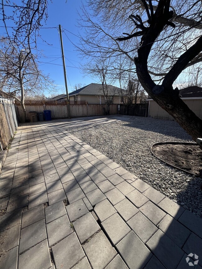 Building Photo - 408 E 1300 S Rental