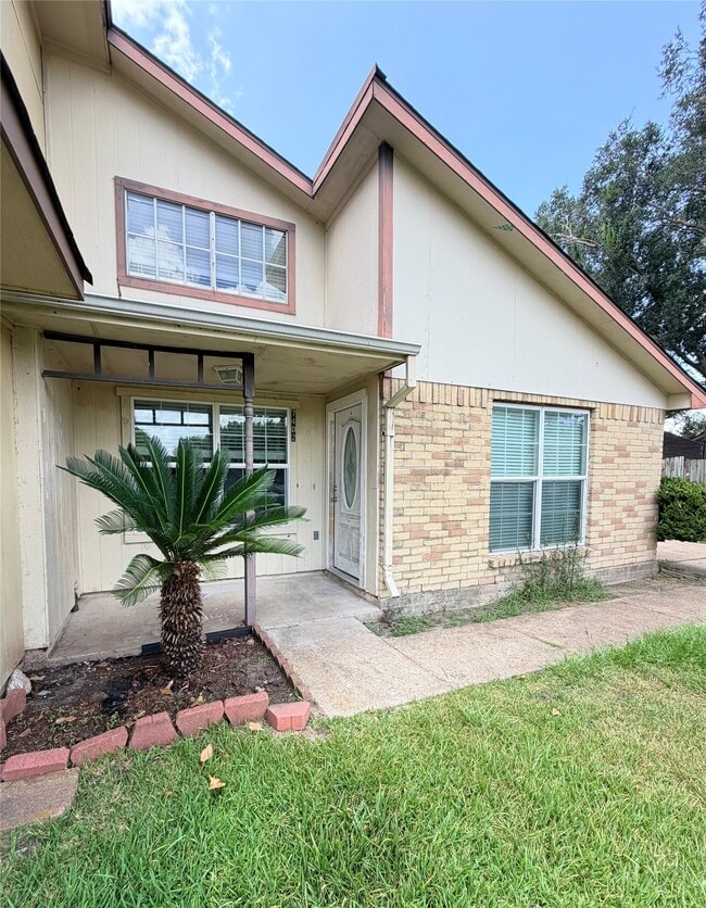 Photo - 7402 Alegria Dr
