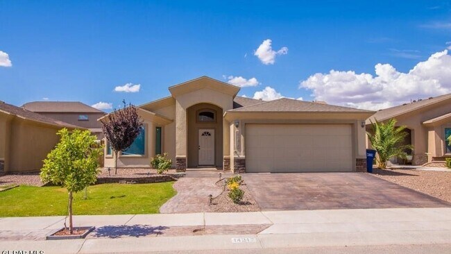 Photo - 14317 Woods Point Ave