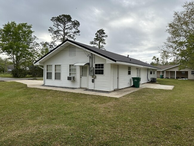 Photo - 120 Lakeside Dr