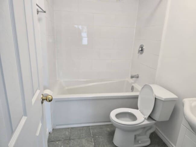 Photo - 362 Friel St Unit 11