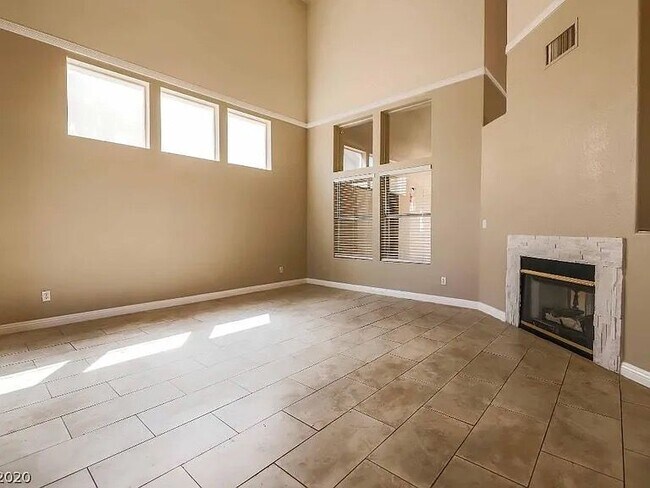 Photo - 1845 Mt Carmel Ave