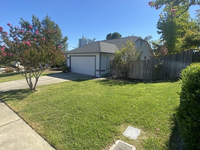 Photo - 586 Springer Dr