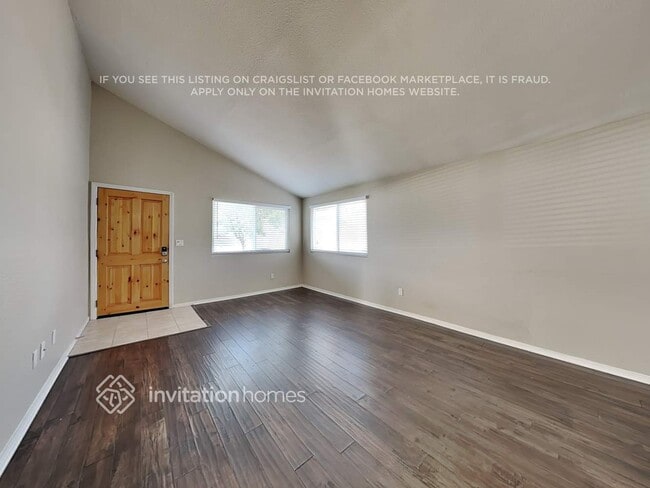 Photo - 27858 Crosspath Ave