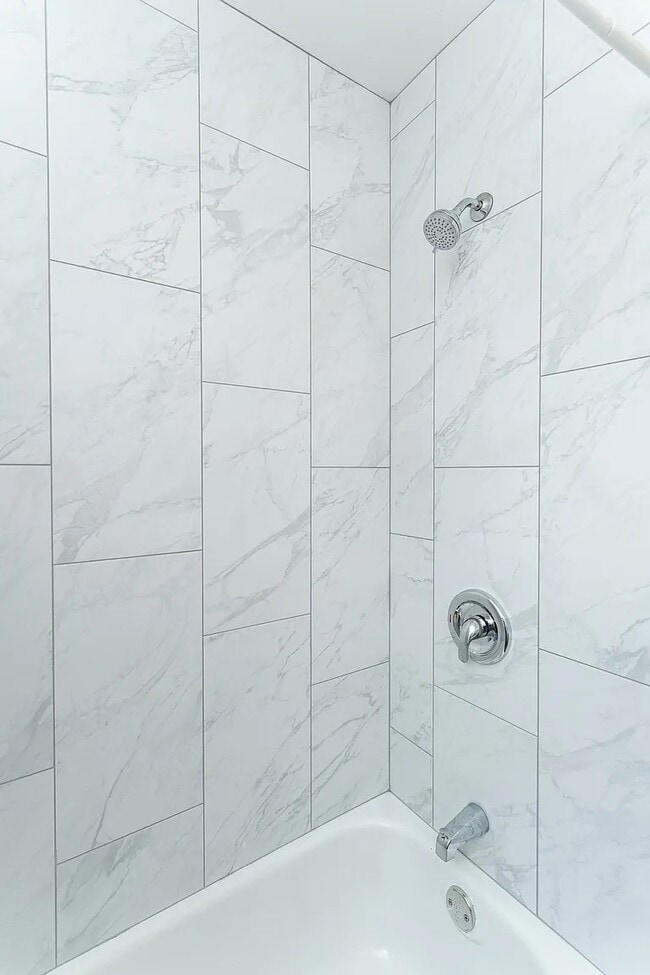 Photo - 416 State St Unit 2