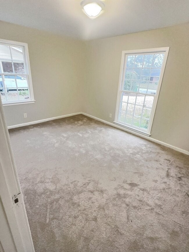 Photo - For Rent in Montgomery! First month's rent...