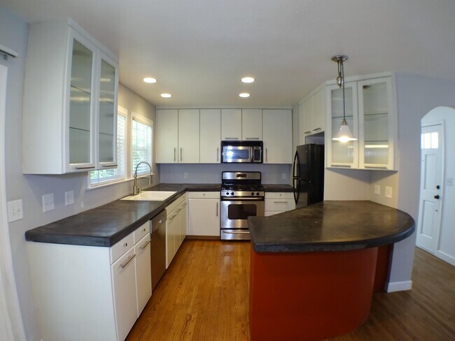 Photo - 1804 Citrus Ave