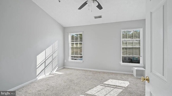 Building Photo - 5054 Bristle Cone Cir