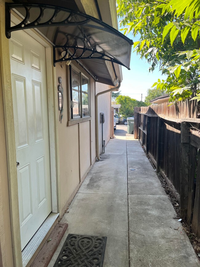 Photo - 1032 Greta St Unidad El Cajon Studio