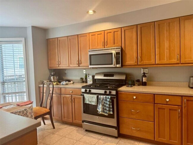Photo - 2901 Lenox Rd NE Unit 508
