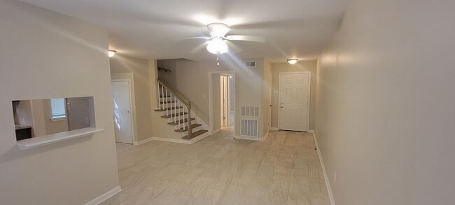 Photo - 7856 Sand St