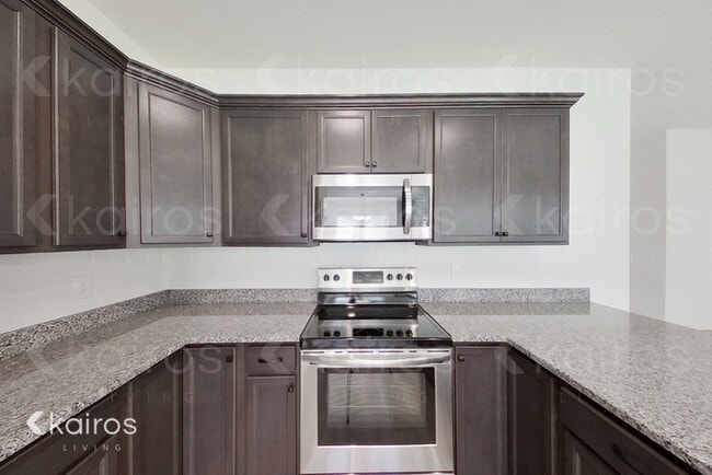 Photo - 204 Foggy Ln