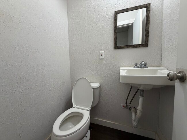 Photo - 1211 W Park Ave Unit 101