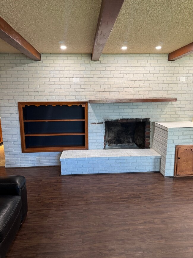 Photo - 9811 NE 152nd Ave