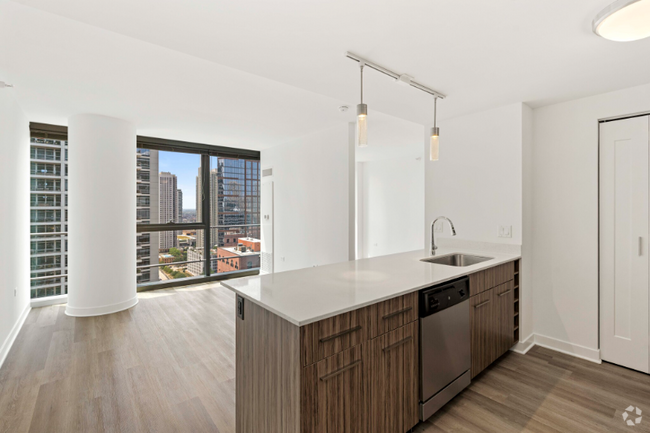 Building Photo - 3 W Wolf Point Plaza Rental