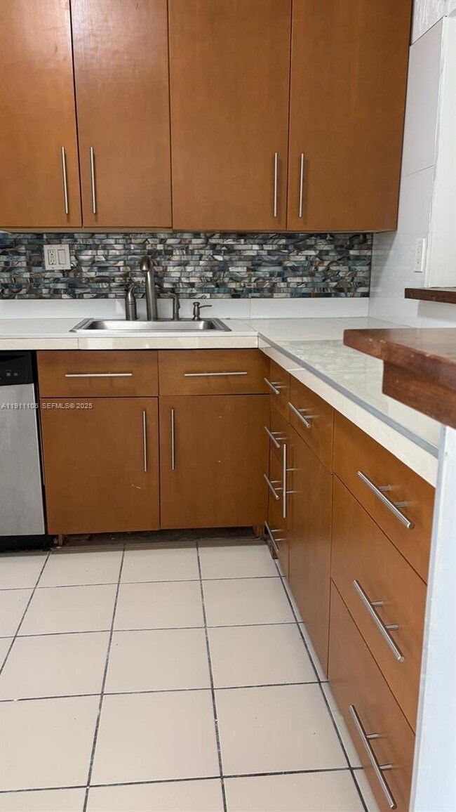 Photo - 7925 Fairview Dr Unit 110