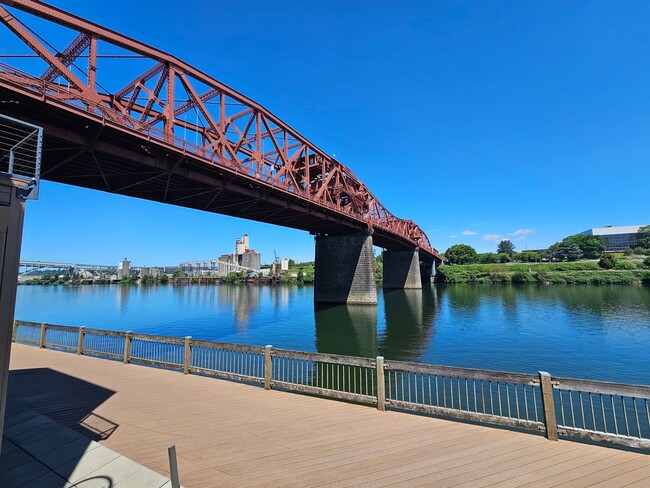 Building Photo - McCormick Pier One Bedroom ON THE WATER! Unit 1020