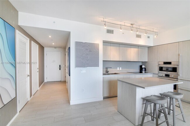 Photo - 4010 S Ocean Dr Unit R1406