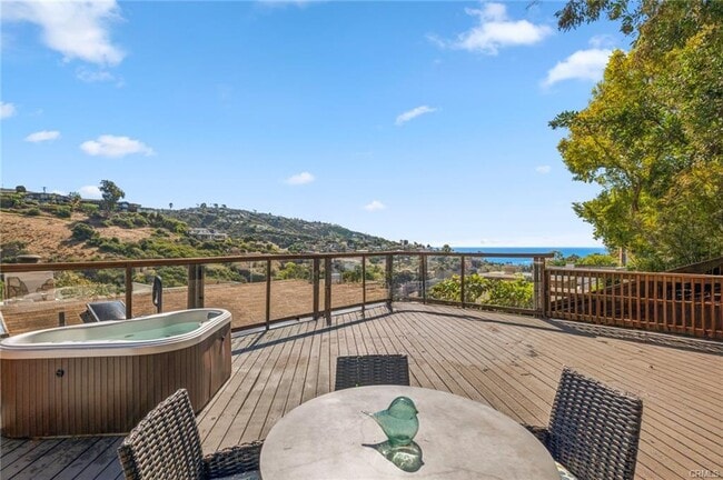 Photo - 1346 Cerritos Dr