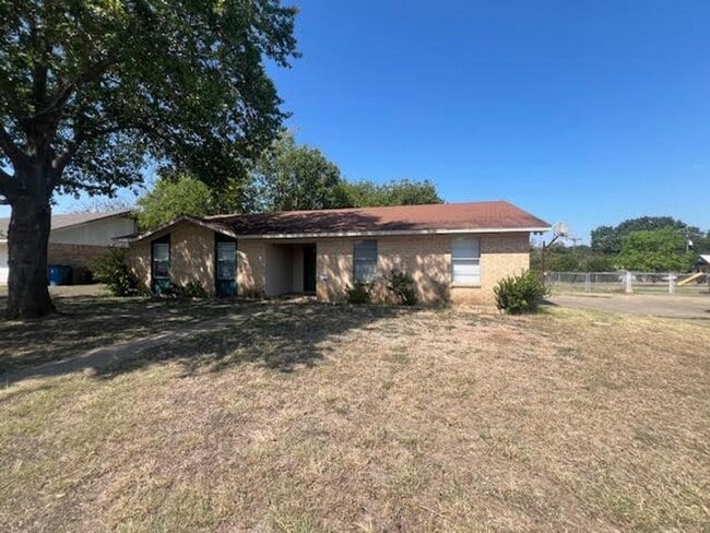 Photo - Spacious 3/2 in Midway ISD