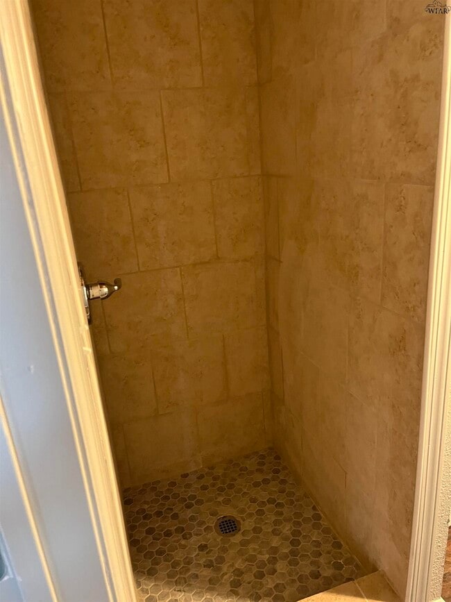 Photo - 3501 York St