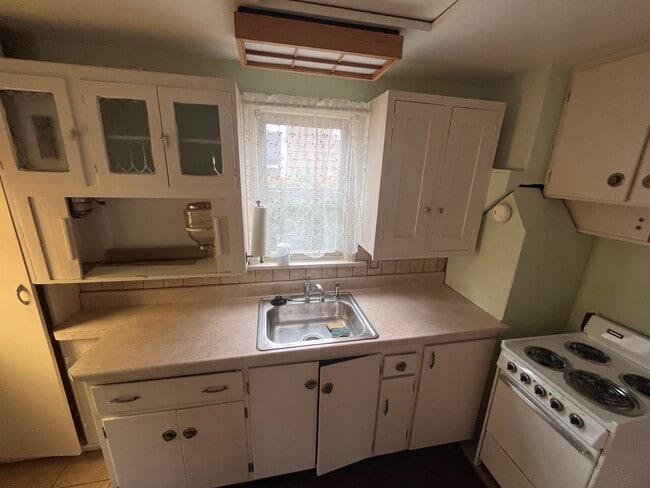 Photo - 1824 E San Rafael St