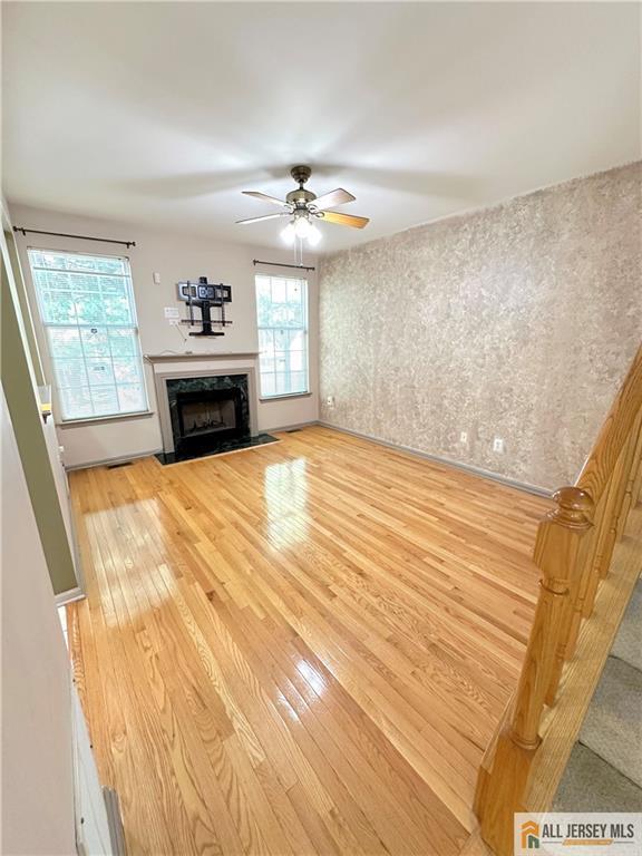 Photo - 1905 Dahlia Cir