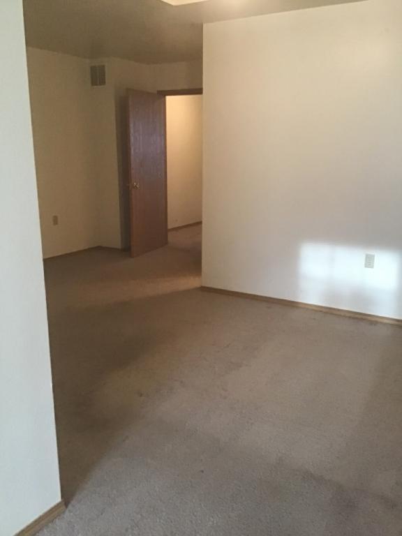 Photo - 1400 Frosty Dr